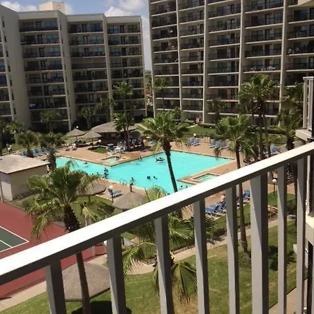 Royale Beach And Tennis Club 